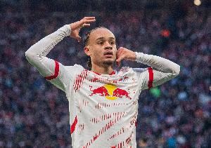 记者：国米想引进西蒙斯很困难，除非卖图拉姆否则付不起7000万欧