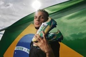 安东尼长篇专访🐐偶像是梅西丨感谢曼联丨拒绝拜仁丨渴望世界杯图片